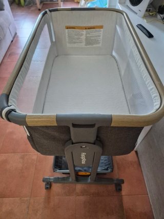 Cuna colecho bebé con colchón