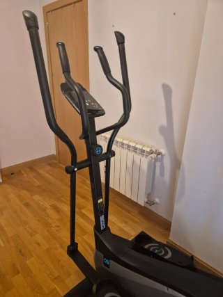 Bicicleta elíptica como nueva