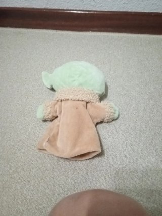 Peluche Star Wars Bebé Yoda