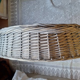 Cama grande para perro de mimbre
