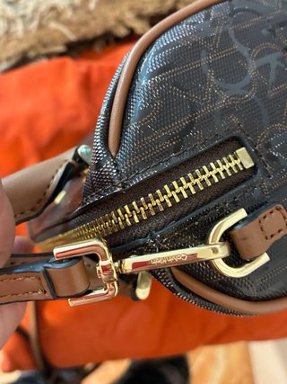 Bolso Calvin Klein Marrón Logo Barril Correa