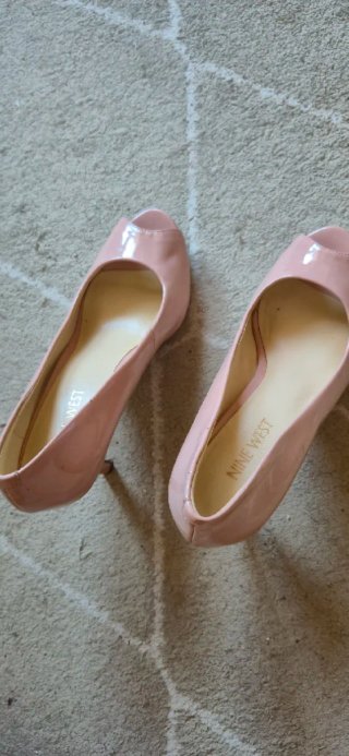 Zapatos de tacón Nine West beige/rosa