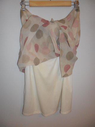 Conjunto de falda y top de lunares, 38