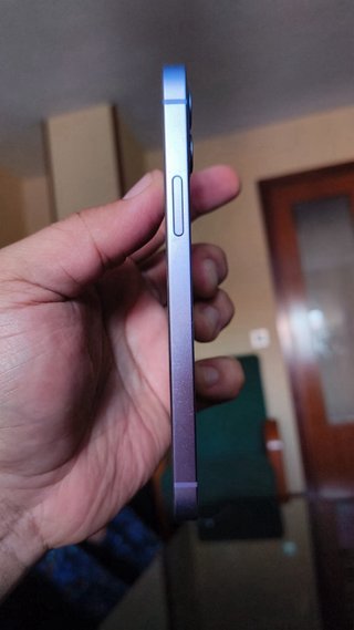 iPhone 12 Morado