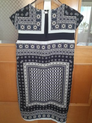Vestido MANGO estampado