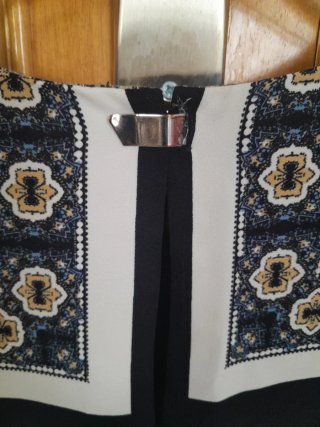 Vestido MANGO estampado