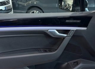 Volkswagen Touareg R 462CV HYBRID
