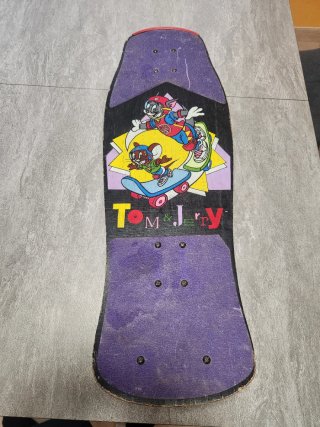 Monopatín Tom y Jerry 1991  Retro/vintage