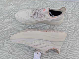 ADIDAS ULTRABOOST 5 GORE-TEX T-46 2/3