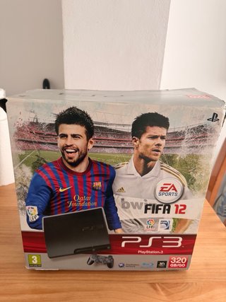 PS3 Slim 320GB + Mando + Caja + 7 Juegos