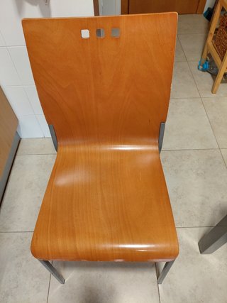 Conjunto 4 sillas madera y metal