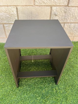 Mesa auxiliar metal Zara Home negra