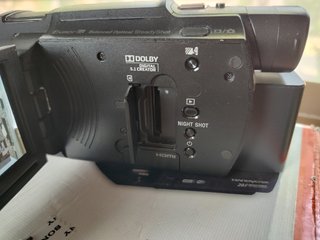 Sony FDR-AX33 + Micrófono + AC-L200 + cargador