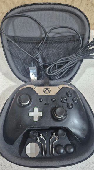 Controller Xbox Elite Series 1 Wireless