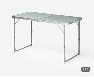 Mesa + 4 sillas plegables Decathlon.