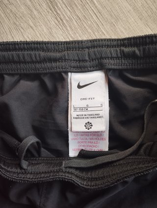 Conjunto Nike niño rojo talla 147-158 cm