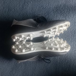 Zapatillas de fútbol Kipsta negras