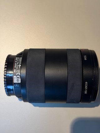 Sony Carl Zeiss Vario-Sonnar T* 24-70mm f/2.8 ZA S