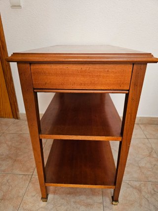 Mesa auxiliar/recibidor madera