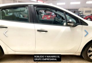 Peugeot 208 2015
