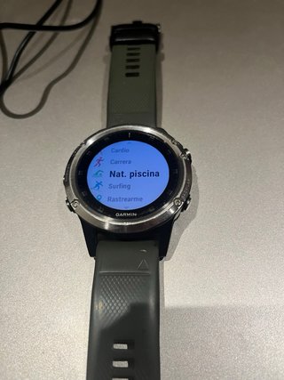 Reloj Garmin Fenix 5 Plus Verde y Rojo