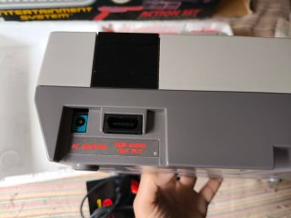 Nintendo NES Action Set RGB + Everdrive N8 Pro
