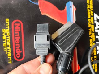 Nintendo NES Action Set RGB + Everdrive N8 Pro