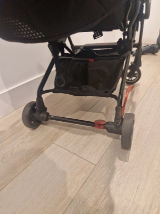 Carrito Bebé Maclaren Negro, modelo Atom