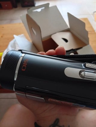 Samsung FlashCAM 65x Zoom Camcorder