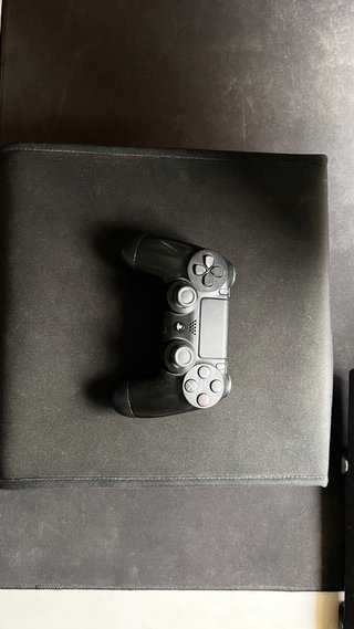 PlayStation 4 Pro (PS4 Pro) Negra