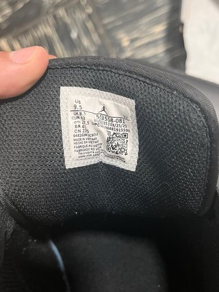 Jordan 1 Low Negro/Blanco/Naranja
