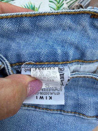 Shorts vaqueros desgastados