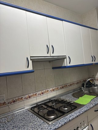 Cocina completa azul y blanca