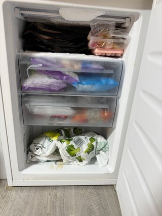Congelador vertical Teka y Zanussi