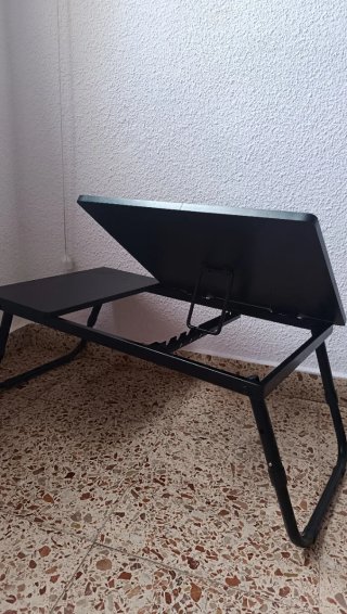 Mesita plegable negra