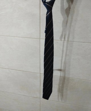Corbata Italiana Azul con Rayas Beige