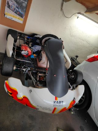 Careta Kart Republic