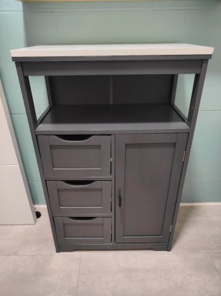 Mueble auxiliar de madera gris