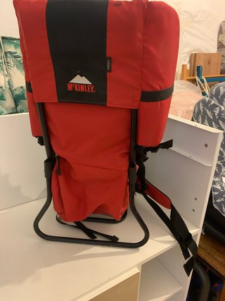 Mochila portabebés niño roja y negra