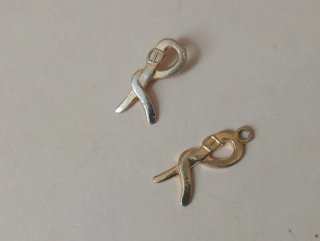 ROBERTA DI CAMERINO PENDENTE e LOGO Vintage  METAL