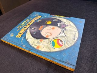Somiacontes 10 contes per somiar tota la nit