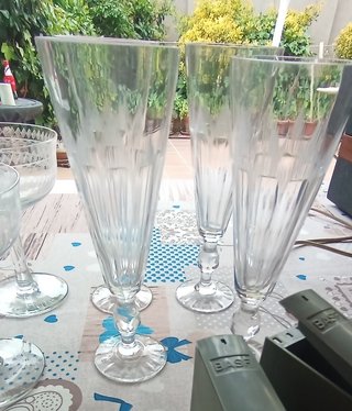 Copas cava antiguas y otros artículos antiguos
