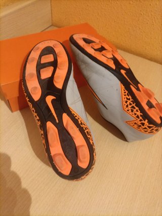 Zapatillas Nike Fútbol Talla 37.5