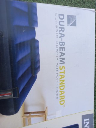 Colchón hinchable Intex Dura-Beam Standardcompleto