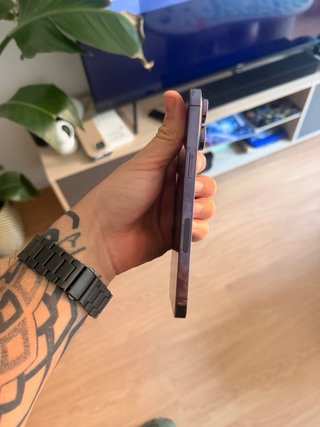 iPhone 14 Pro Max Rosa/Morado Esim