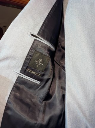 Traje azul claro Corte Inglés Talla 46 Slim