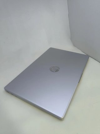 Ordenador portátil HP 15-fd0188ns Plata