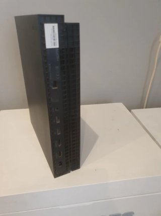 Xbox One X Nero