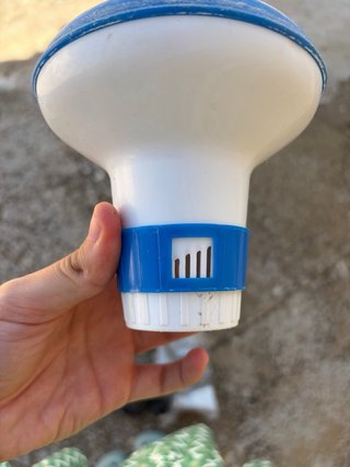 Dispensador flotante cloro piscina