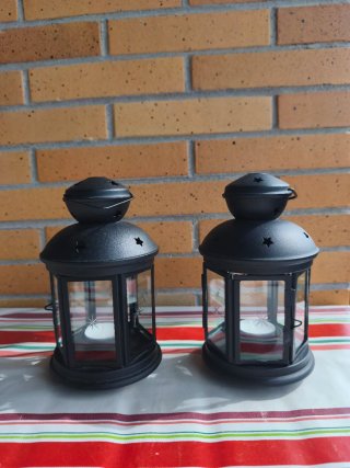 Farolillos metálicos negros con cristal